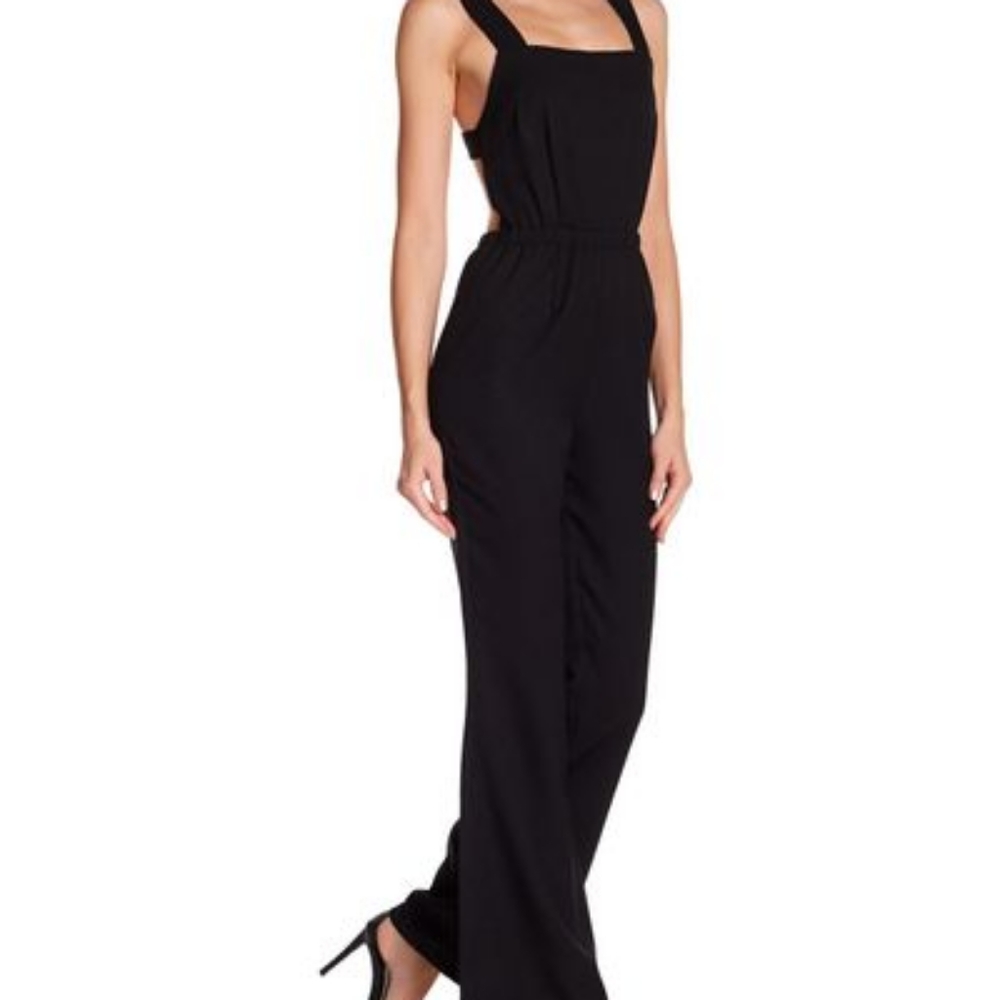 FAVLUX Tie Back Flare Leg Black Jumpsuit (L)
